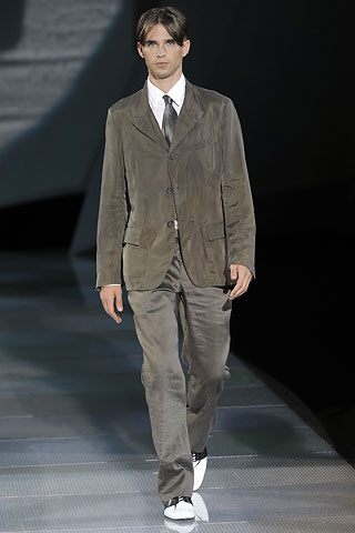 Giorgio Armani / - 2009